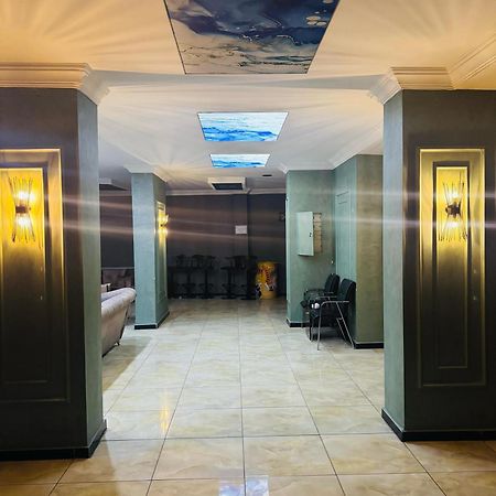 Dimet Park Hotel ヴァン エクステリア 写真